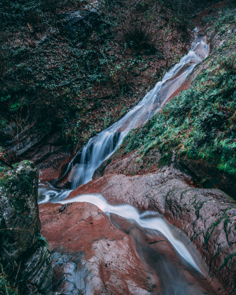 Cascade de la Chaudiere alongside Ninglinspo trail.